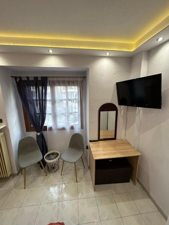 Ano Poli Studios 1 Soluň Exteriér fotografie